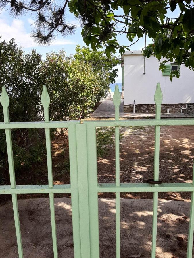 House Kokkalas On The Beach ピルガディキア エクステリア 写真